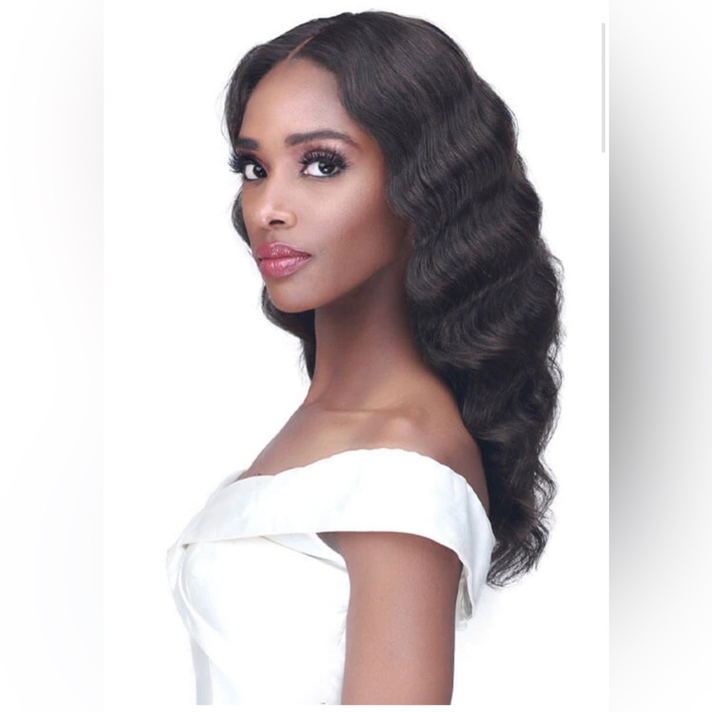 Bobbi Boss MHLF537 Hayden 100% Human Hair Glueless Lace Wig- Natural color